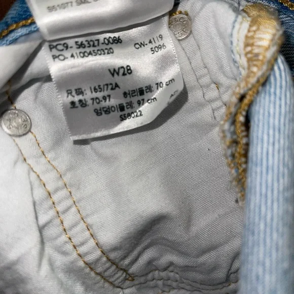 Free People Levi Shorts - Picture 3 of 5